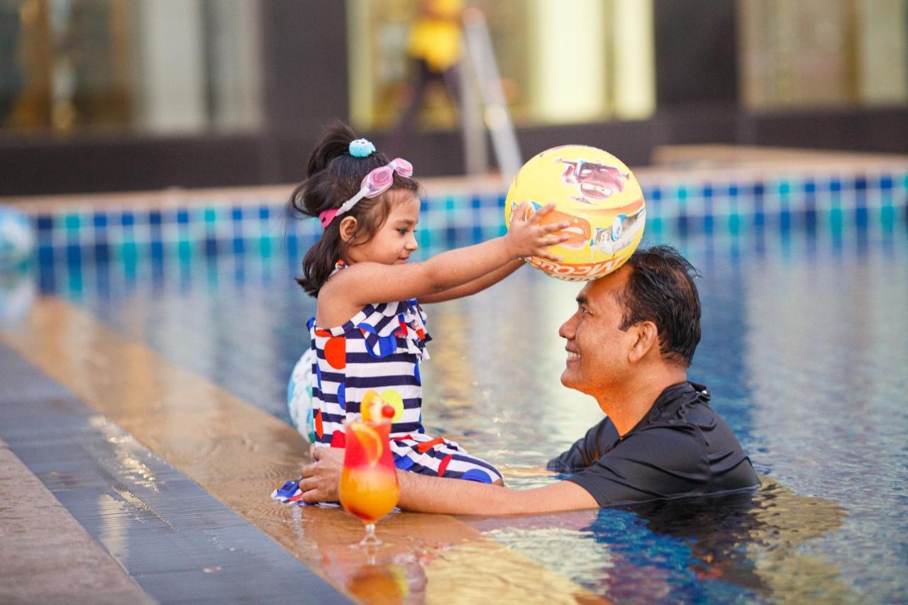 Holiday Inn Dhaka City Centre By Ihg Zewnętrze zdjęcie